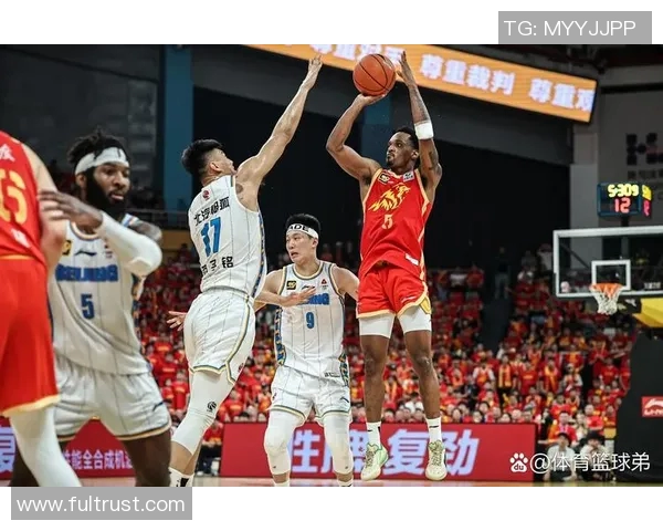 CBA新疆队与广州队精彩对决视频回放全程回顾与分析 CBA新疆队与广州队精彩对决视频回放全程回顾与分析