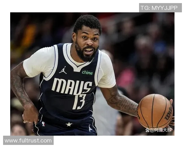 勇士客场止颓势,击败独行侠:捍卫荣誉的逆袭之战