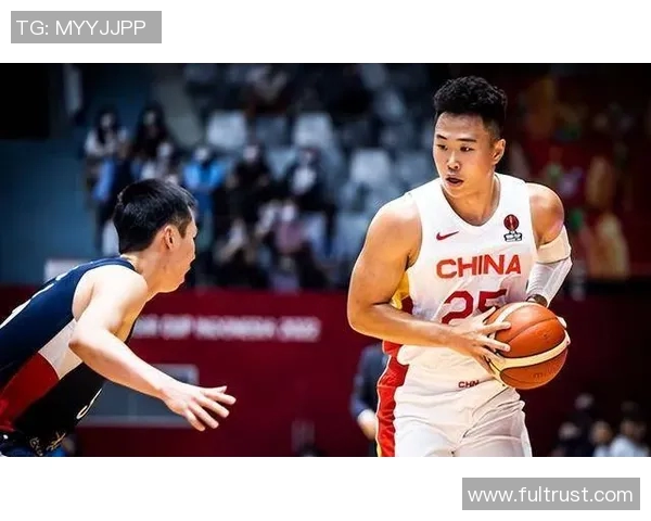 贺希宁:从青涩球员到篮球场上的璀璨明星之路 贺希宁:从青涩球员到篮球场上的璀璨明星之路