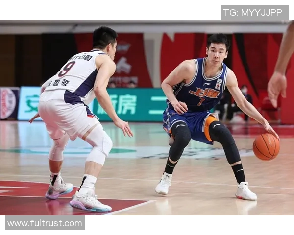 郭昊文的篮球之路:从青涩少年到职业赛场的奋斗与成长