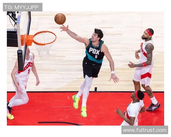 猛龙击败开拓者,范弗利特表现抢眼,展现巨星风采 猛龙击败开拓者,范弗利特表现抢眼,展现巨星风采