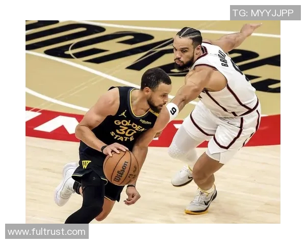 火箭队与勇士队精彩对决实时数据直播全程回顾与分析