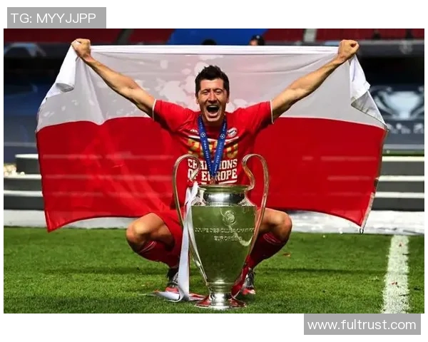 莱万携手球队再创辉煌未来赛季目标锁定冠军荣耀